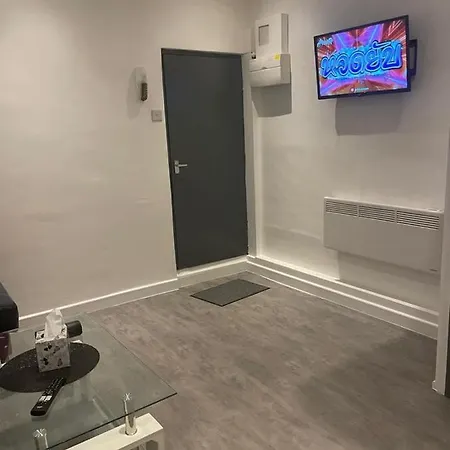 Dd Apartment 2 - Free Parking - Fast Wifi Castle Donington Exterior photo